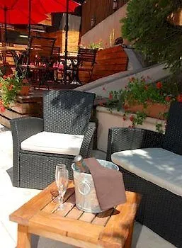 Plein Sud Et Piscine *** 3*